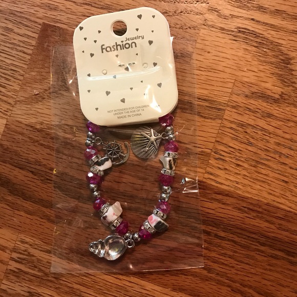 🏝NWT Summer Stretchy Seashell Bracelet (Pink)🏝 - Picture 13 of 13